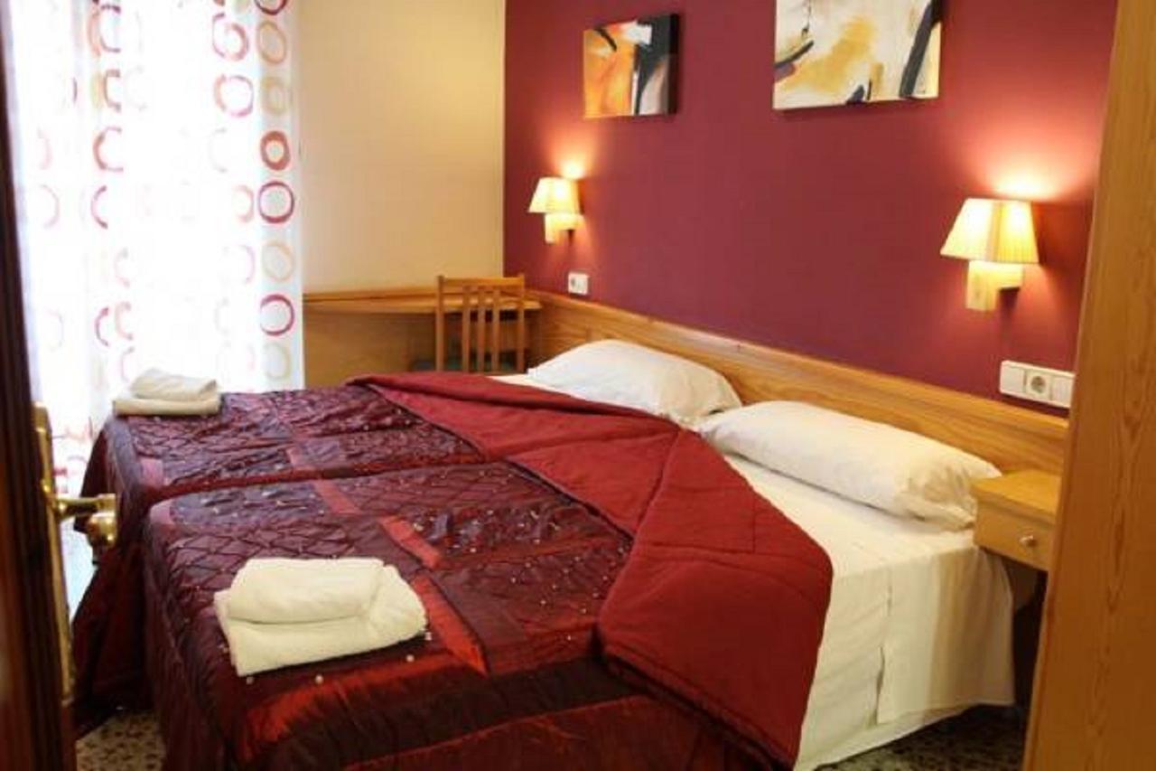 קרדדאו Hostal Fonda Galicia מראה חיצוני תמונה